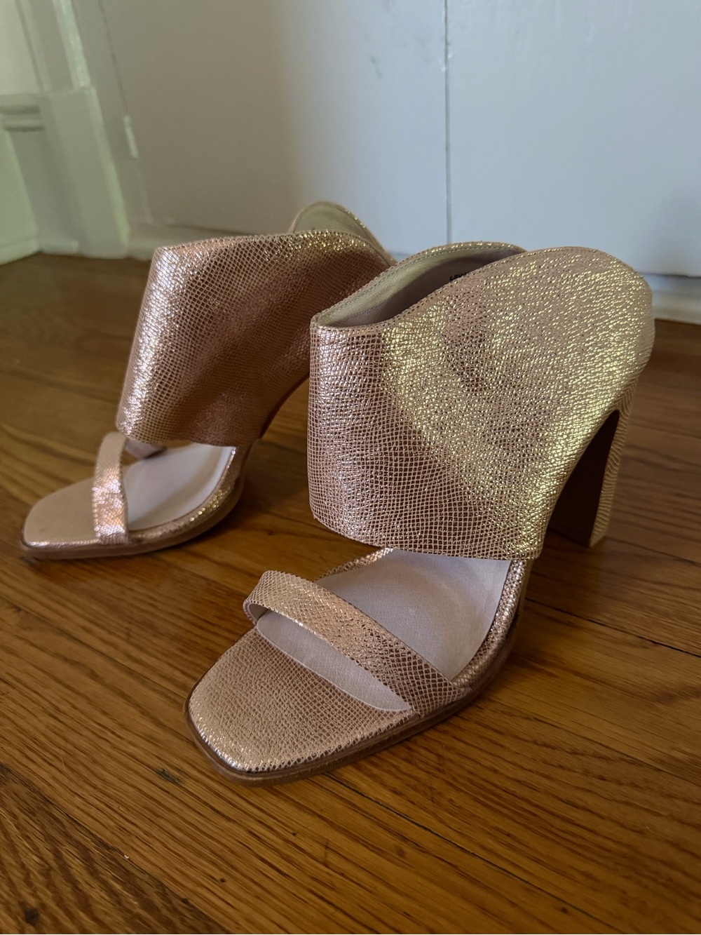42 GOLD Metallic Rose Gold Block Heel Slide Mules